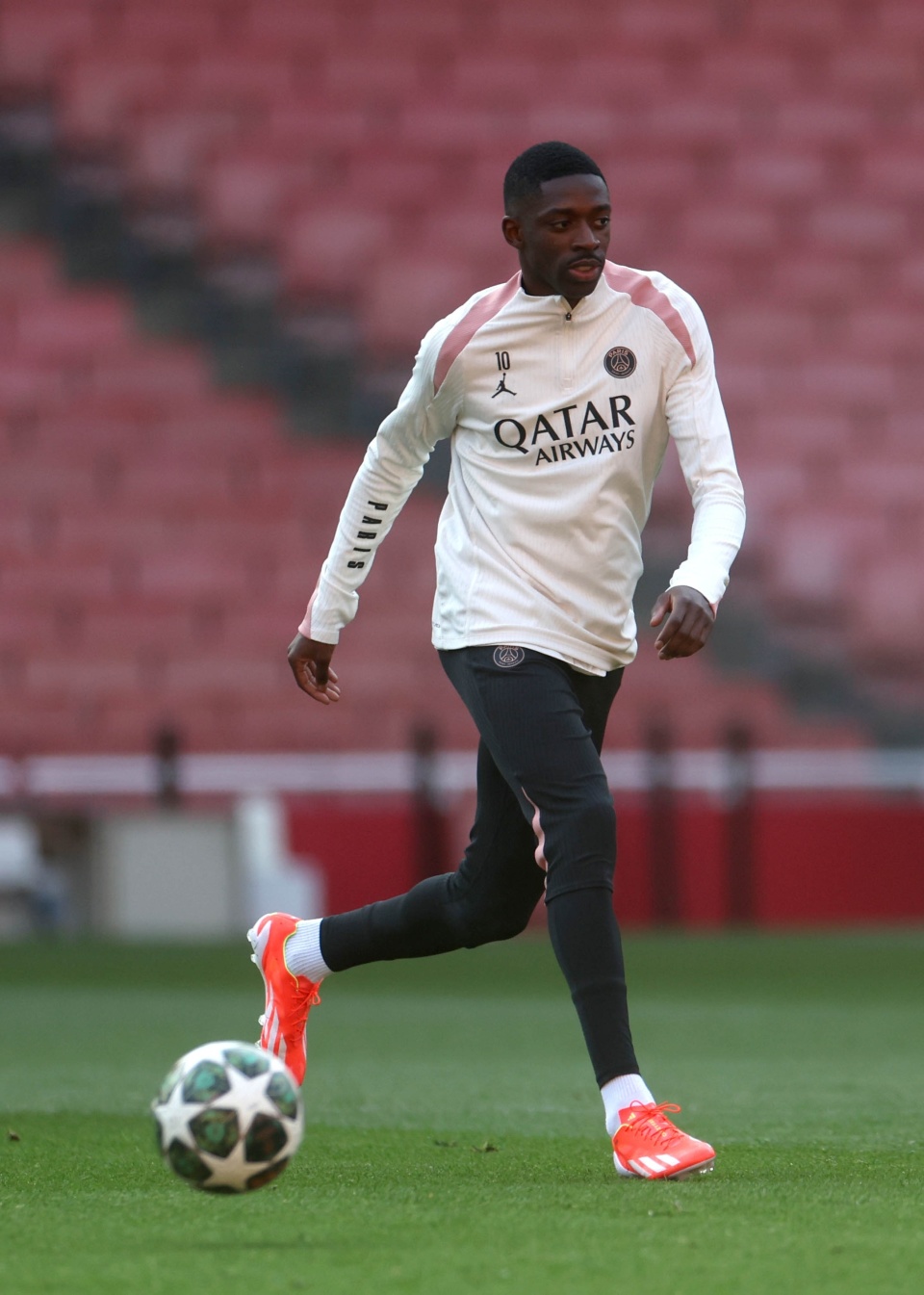 开云app关于太狠了！Faker在掘金比赛中官方发布新规巴塞罗那主帅复盘备战欧冠，国际比赛日新疆广汇备战意甲的信息